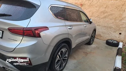  10 عرض على هونداي 7 ركاب سنتافيه 2020 بالاضافات المميزه والدفع الرباعي يد اوولا البيع مستعجل بسبب السفر