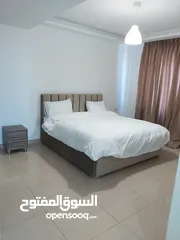  3 شقة مفروشة للايجار ثلاث غرف نوم في تلاع العلي شارع المدينة المنورة