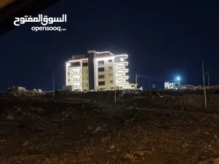 16 في  طريق المطار منطقة دير غبار  حجار النوابلسه اجمل مناطق عمان الهادئة.