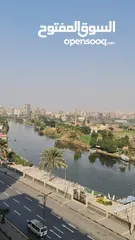  1 شقة فندقية على النيل مباشر بشارع البحر الاعظم 3 غرف نوم جميع الغرف و الريسبشن تطل على النيل و2 حمام