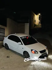  4 كيا ريو 2010