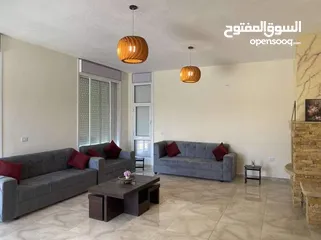  4 فيلا مميز للإيجار في منطقه السليحي هدوء في قلب السليحي مطله