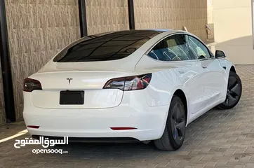  6 Tesla Model 3 2019 long range