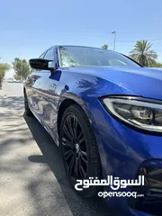  2 BMW 320i M package 2021 للبيع