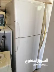  27 فريزرات عامود وفريزرات بطح وثلاجات عدة أحجام وافران وغسالات