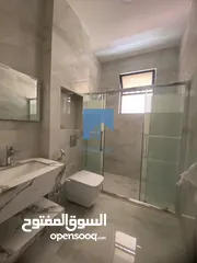  4 شقة أرضية طابقية فاخرة للبيع في الكرسي - قرب المخابرات 300م مع ترسات 60م تشطيب سوبر ديلوكس لم تسكن