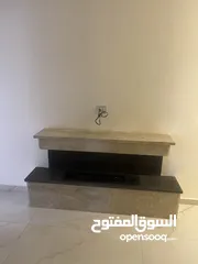  16 شقه في البنيات للبيع