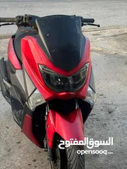  1 Yamaha n max 125 cc