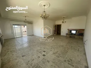  2 شقة / للايجار / 3نوم / مطلة / الجاردنز