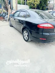  2 فورد مونديو