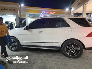  3 مرسيدس GLE 350 4MATIC فل كامل كراسي جلد دواخل بيج