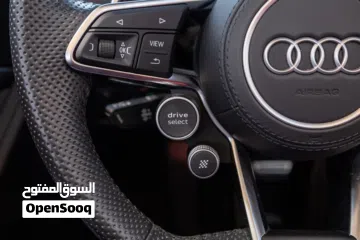  20 Audi R8 Spyder V10 Performance Convertible 2023 GCC under Agency Warranty