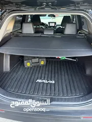  12 Toyota RAV4 (XLE) PRIME HYBRID 2022