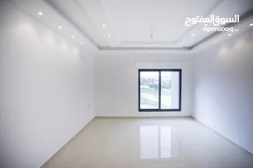  5 شقه فاخره للبيع من المالك ارضيه 177م مدخل مستقل في الجبيهه حي المنصور