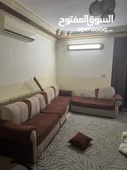  1 طقم كنب وطاولة تلفزيون