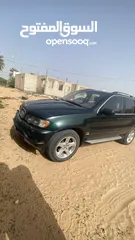  1 BMW X5 4.4