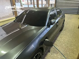  3 bmw 330e  وارد الوكالة ابو خضر بحالة الوكالة