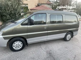  8 باص للبيع بحالة الوكالة