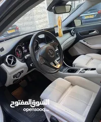  8 مارسيدس Mercedes Benz gla 200 2018 مع فتحة بانوراما