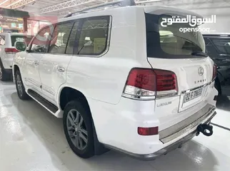  4 لكزس LX570 سبورت 2015