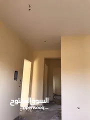  6 عقار للبيع