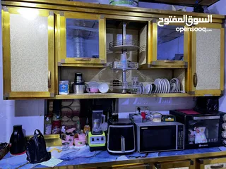  1 كاونتر مطبخ نظيف  مترين ونص