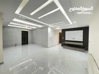  17 شقة مميزة للبيع طابق ثاني مساحة 200م بخلدا بتشطيبات مميزة (مشروع 118)