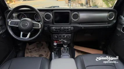  14 جيب رابيكون ترخيص 2022 محرك 2000 هايبرد plugin/يقطع على الشحنه 30 كيلو 375 حصان