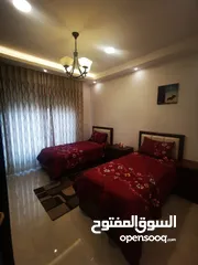  4 شقة للايجار في منطقه عبدون / قرب جميع الخدمات.. عفش فاخر .. 130م