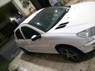  3 بيجو 206  موديل 2006