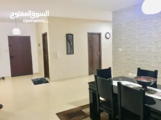  3 شقةً مفروشة شهري