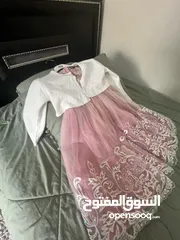  2 يلبس من 4/5سنوات