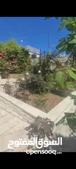  1 بيت مستقل للبيع