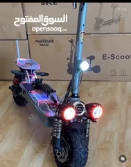  1 Powerful scooter with two motors, each motor 3800 watts, maximum speed 99 km