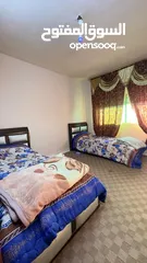  10 شقة مفروشة للايجار اسبوعي شهري بالحي الجنوبي قرب مسجد علياء التل