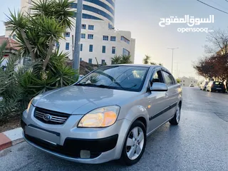  1 كيا جولد برايد2009  ماتورر 1600 ماشاءالله السيارة بحالة ممتازة جدا الله يبارك لصاحب النصيب ..