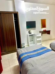  20 فندق للبيع ( خلو ) وليس عقار البيع يشمل ( اثاث ورخصه الفندق فقط )