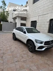  2 سيارة مرسيدس Glc300e