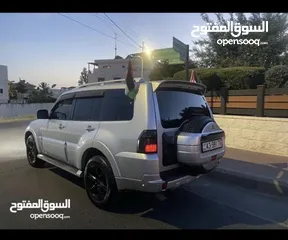  4 ميتسوبيشي باجيرو 2008 Pajero فحص اتوسكور