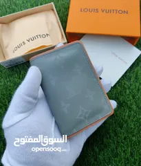  13 لويس فيتون - LV