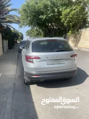 5 سكودا كاروك 2021 ماطور 1500 تيربو عداد قليل يد اولى من الوكالة بحالة ممتازة جدا نظيفة للبيع