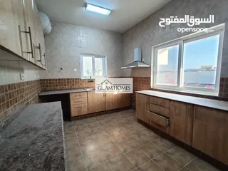  2 Spacious 3 BR apartment for rent in Qurum Ref: 568S