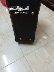  13 شنته سفر فيها خدش بسيط
