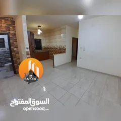  7 شقة ارضية بناء حديث مستقلة تراس / كراج خاص / وحدائق قرب كل الخدمات اجار مغري لا يعوض في ضاحية الاقصى