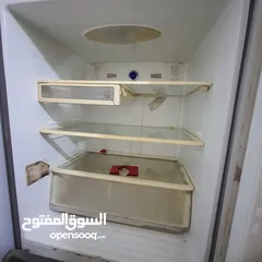  9 ثلاجة و مكنسه و تلفزيون للبيع