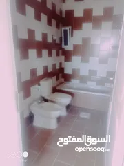  14 شقة للبيع طابق ثالث مع روف