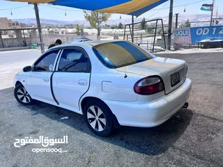  9 كيا سيفيا 2موديل 2000
