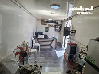  3 كونتينر.   معزول