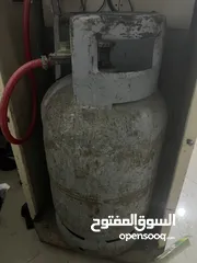  2 جرة غاز للبيع