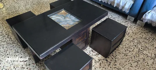  4 طاولة خشب  وسطية
